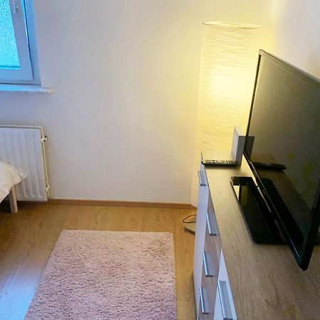 3 Bedroom Apartment In Leverkusen Ngoại thất bức ảnh