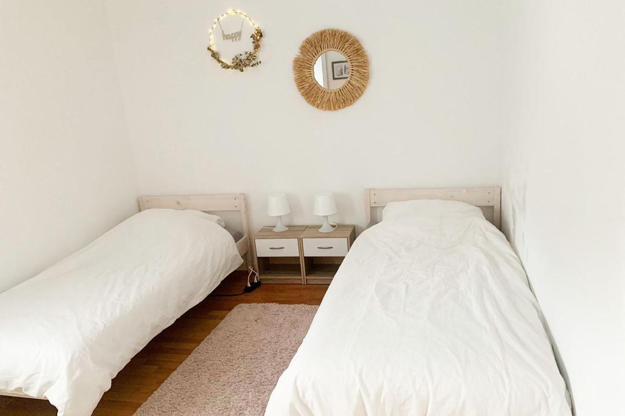 3 Bedroom Apartment In Leverkusen Ngoại thất bức ảnh