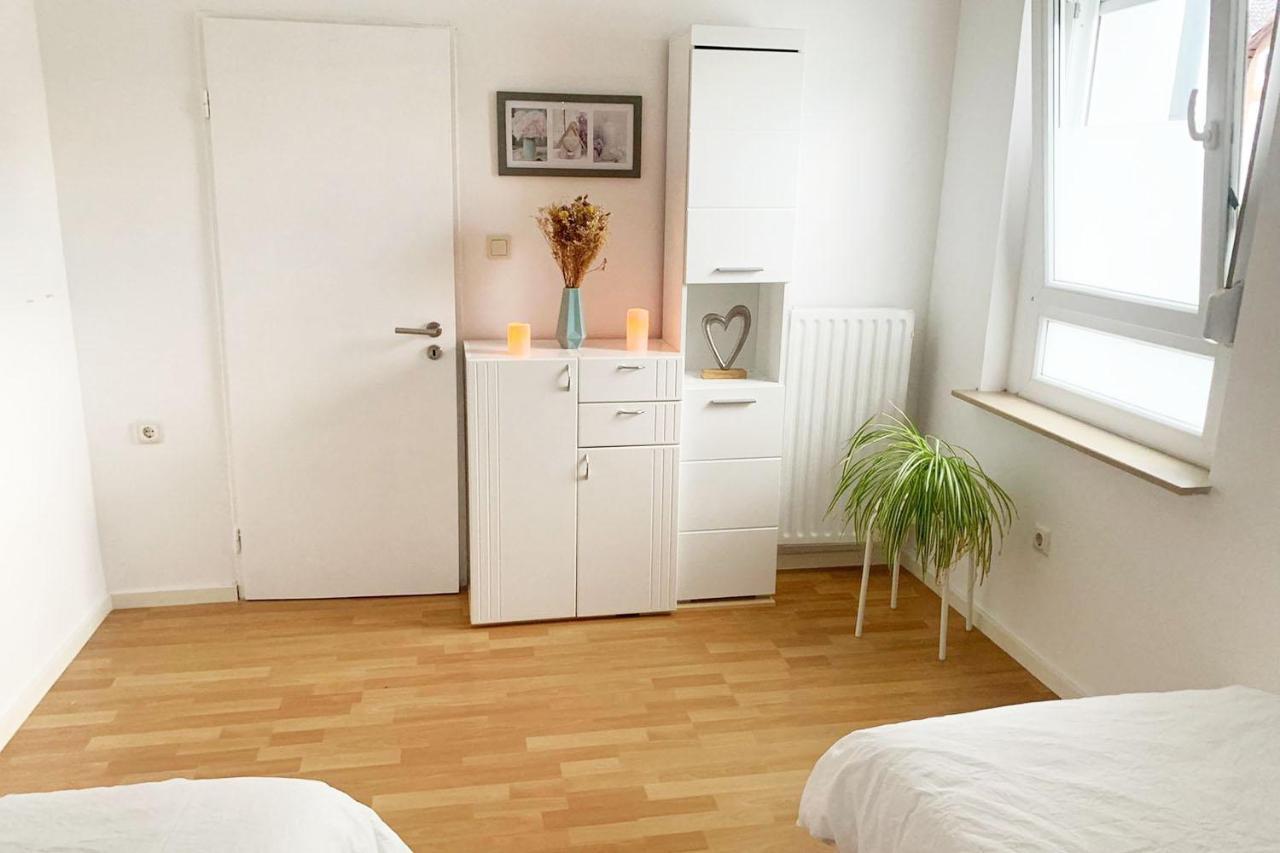 3 Bedroom Apartment In Leverkusen Ngoại thất bức ảnh