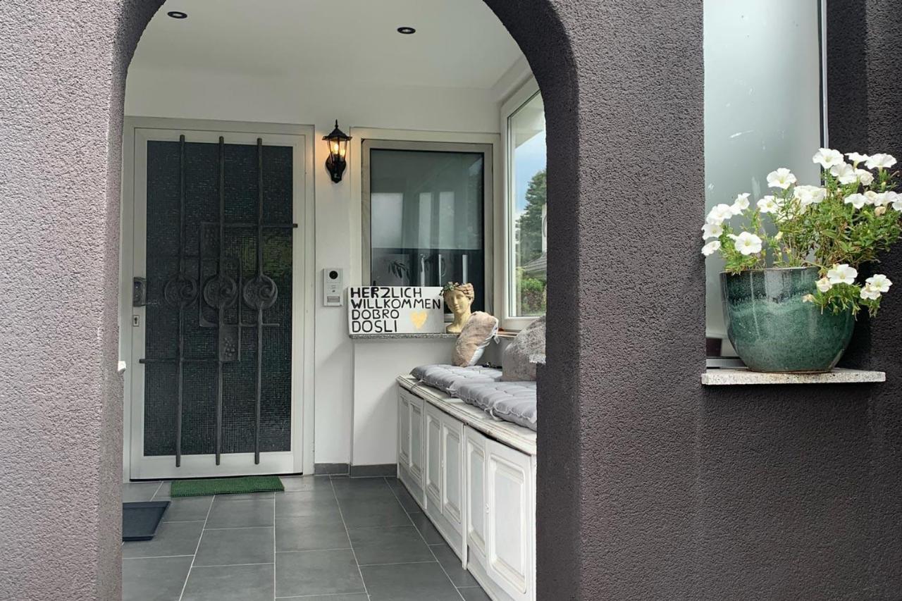 3 Bedroom Apartment In Leverkusen Ngoại thất bức ảnh